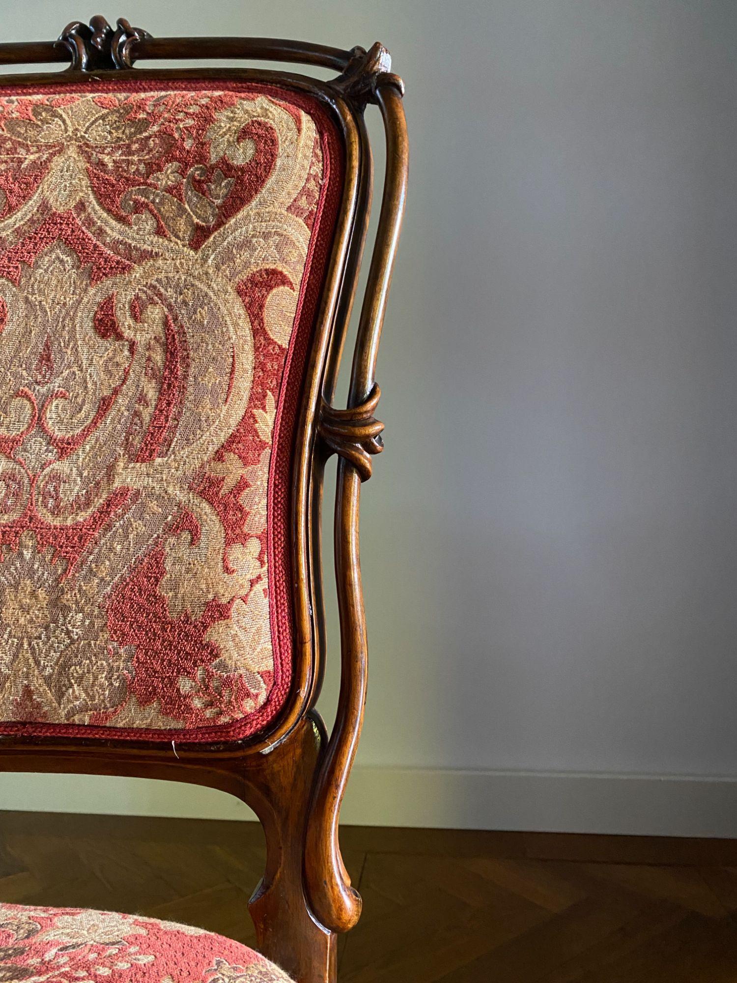 6 Antieke Stoelen, Nieuw Gestoffeerd image 5