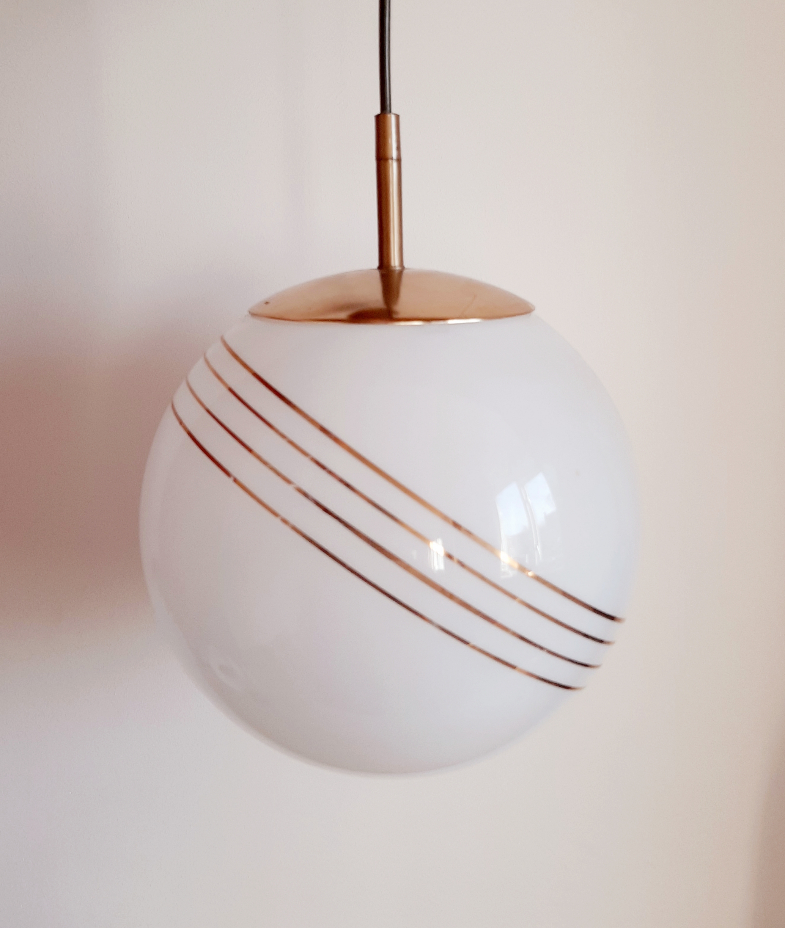 Vintage Bollamp Wit | Vintage Schoollamp | Lakro Lamp image 3
