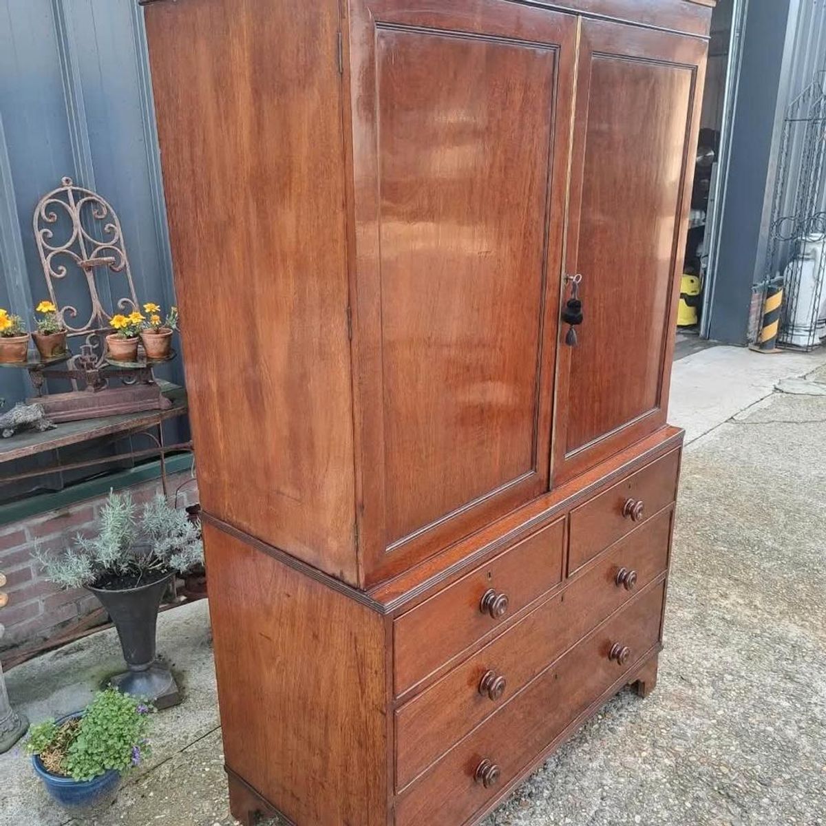 Antieke Engels Kabinet Mahonie Afm. 121x58cm En 195cm Hoog. image 3