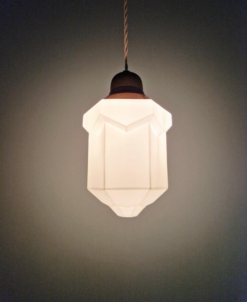 Skyscraper Art Deco Hanglamp In Witte Opaline, 1920-30 image 12