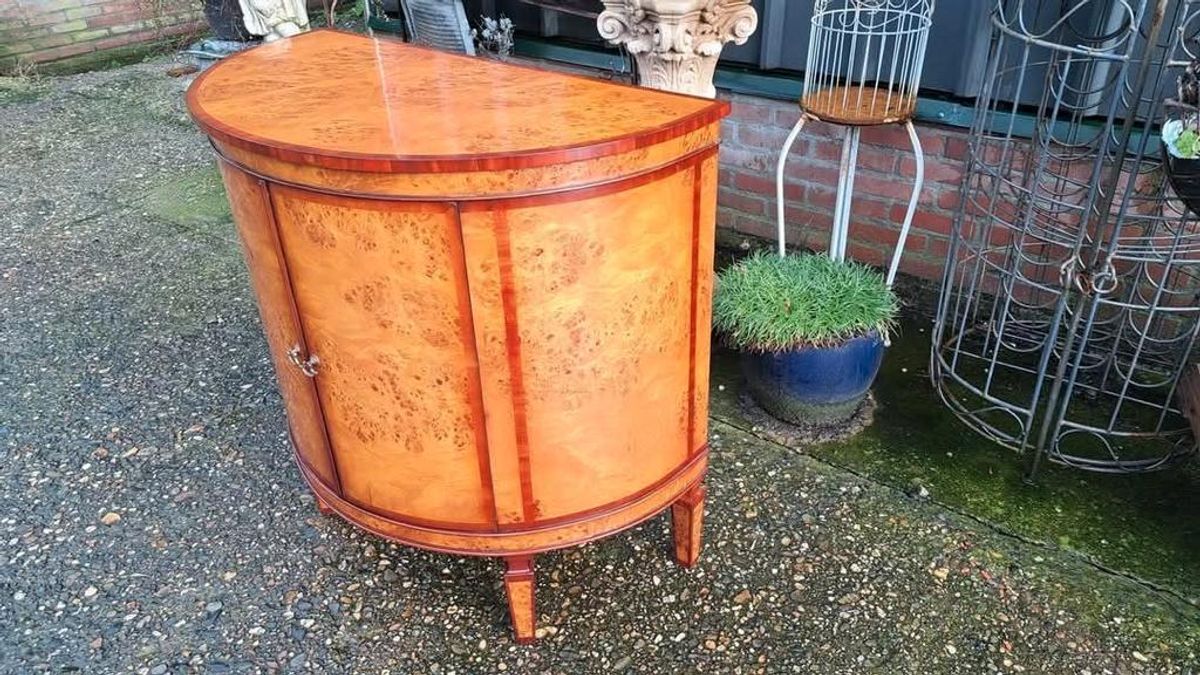 Antieke Wortelnoten Houten Commode Wandconsole, Wandkast, H image 4