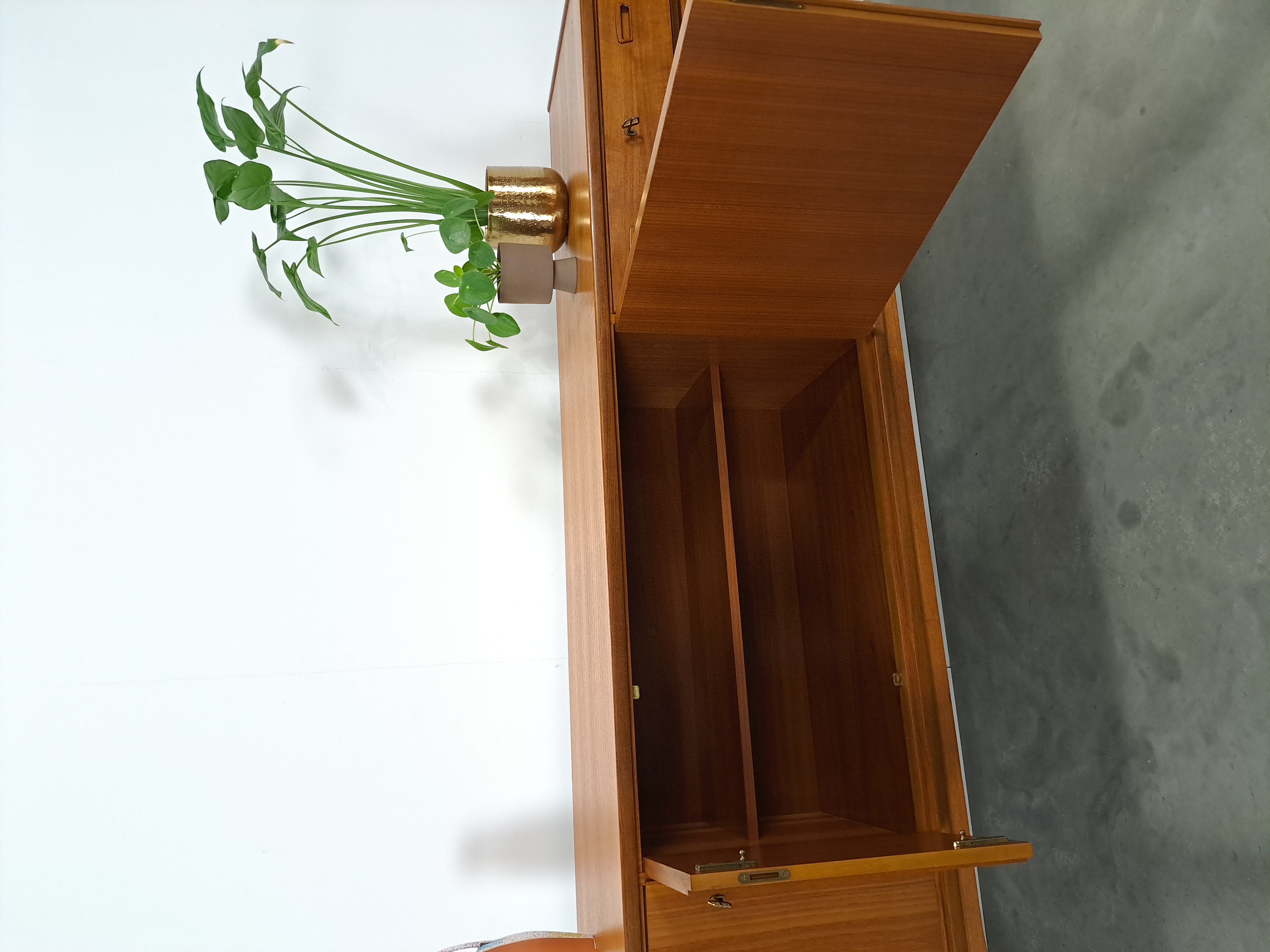 Design Teak Dressoir Bartels Met Lades image 10