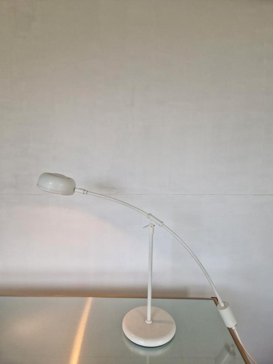 Vintage Counterbalance Design Bureau Lamp. image 2