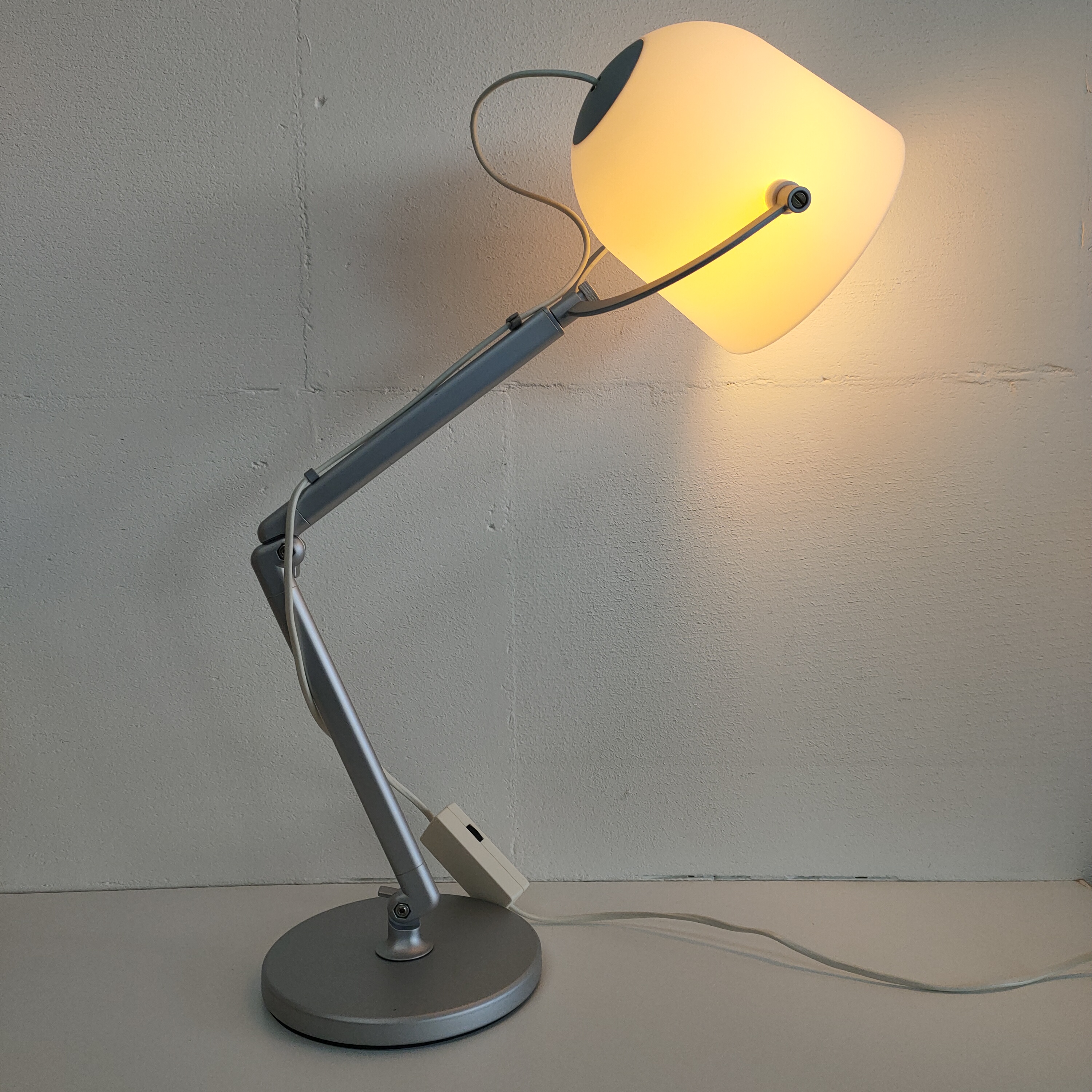 Svirvel Bureaulamp Designed By Chris Martin / Magnus Elebäck Voor IKEA image 9