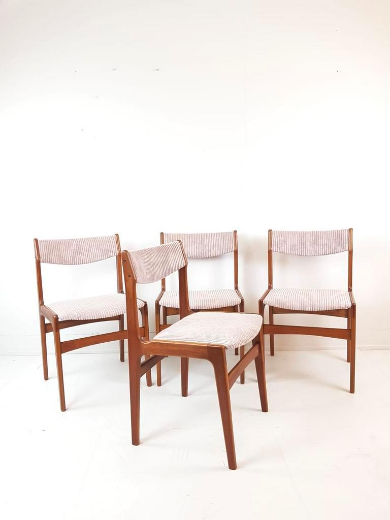 8 Vintage Deense Erik Buch Stoelen | Nieuw Gestoffeerd Roze image 13