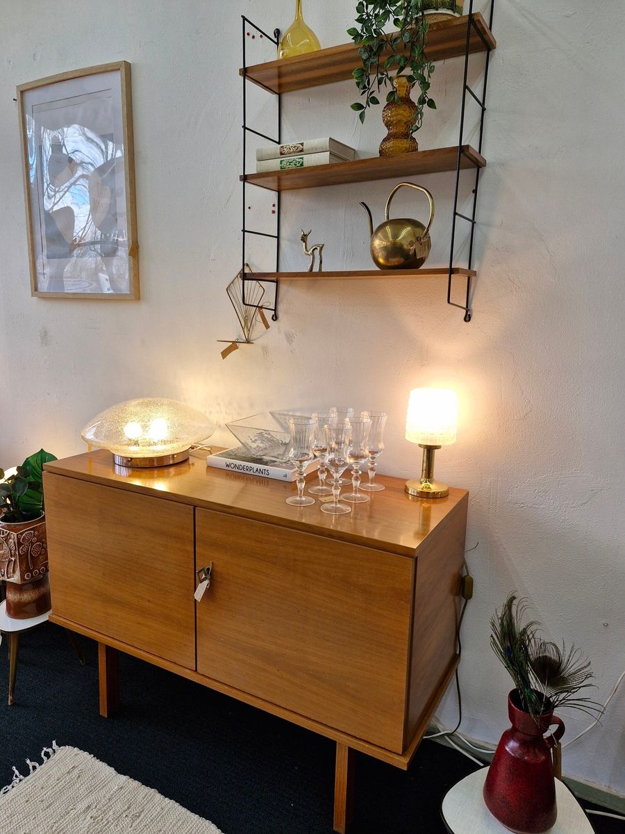 Vintage Kast / Dressoir Blond Strakke Poot 70s image 2
