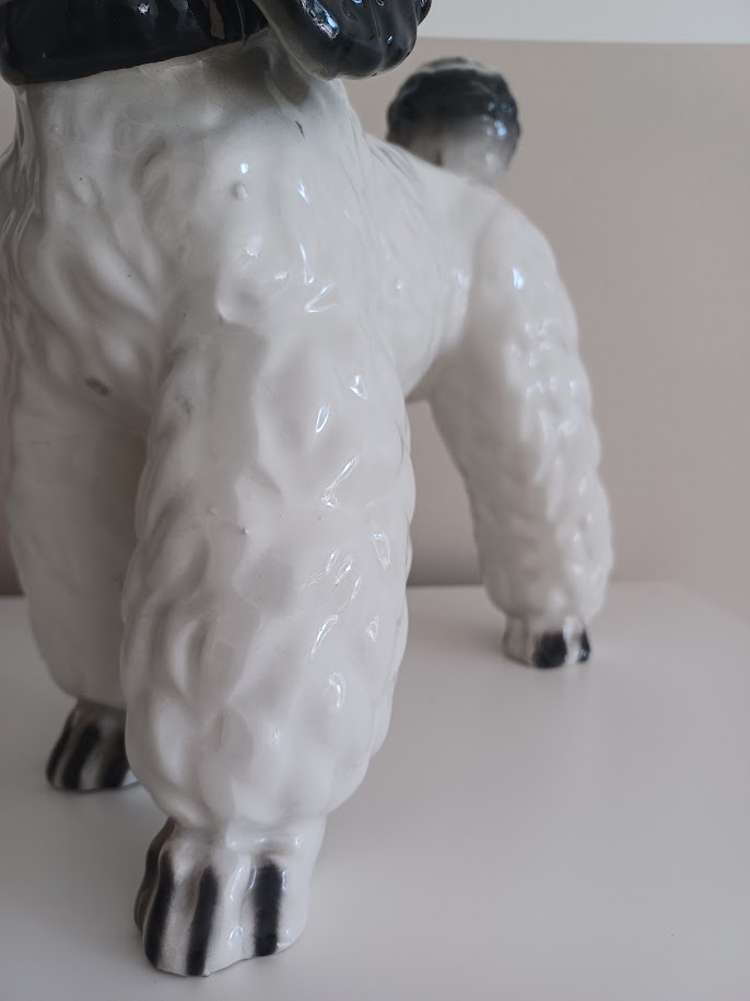 Vintage '80 Xl Poedelbeeld. Handbeschilderde Italiaanse Keramiek. image 4