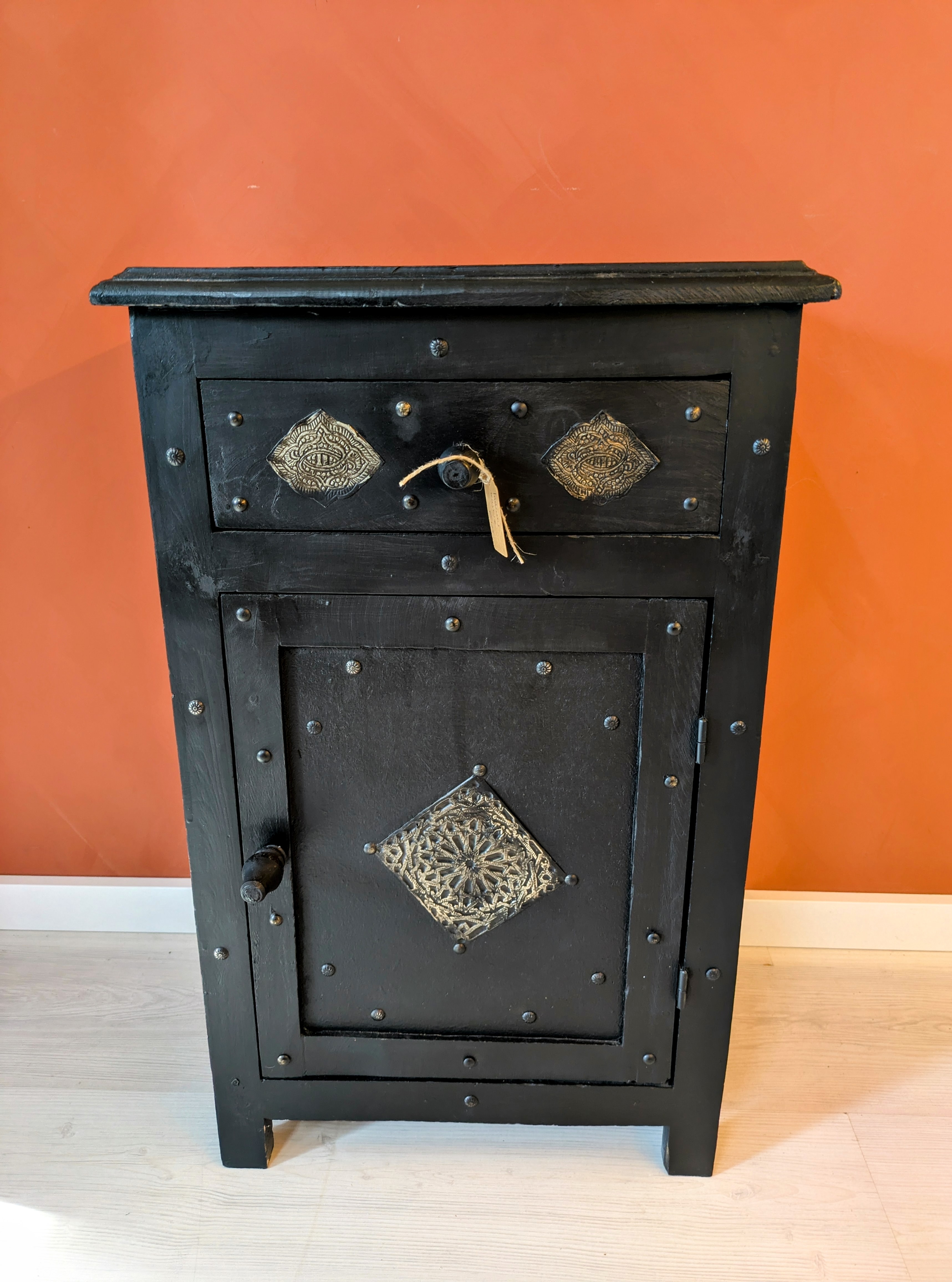 Zwart Indiaas Boho Kastje Met Ornamenten image 2