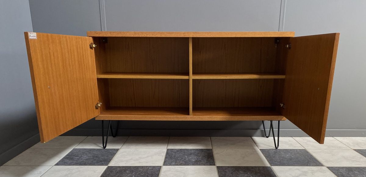 Sideboard By Palette On Hairpin Legs 1970s image 4