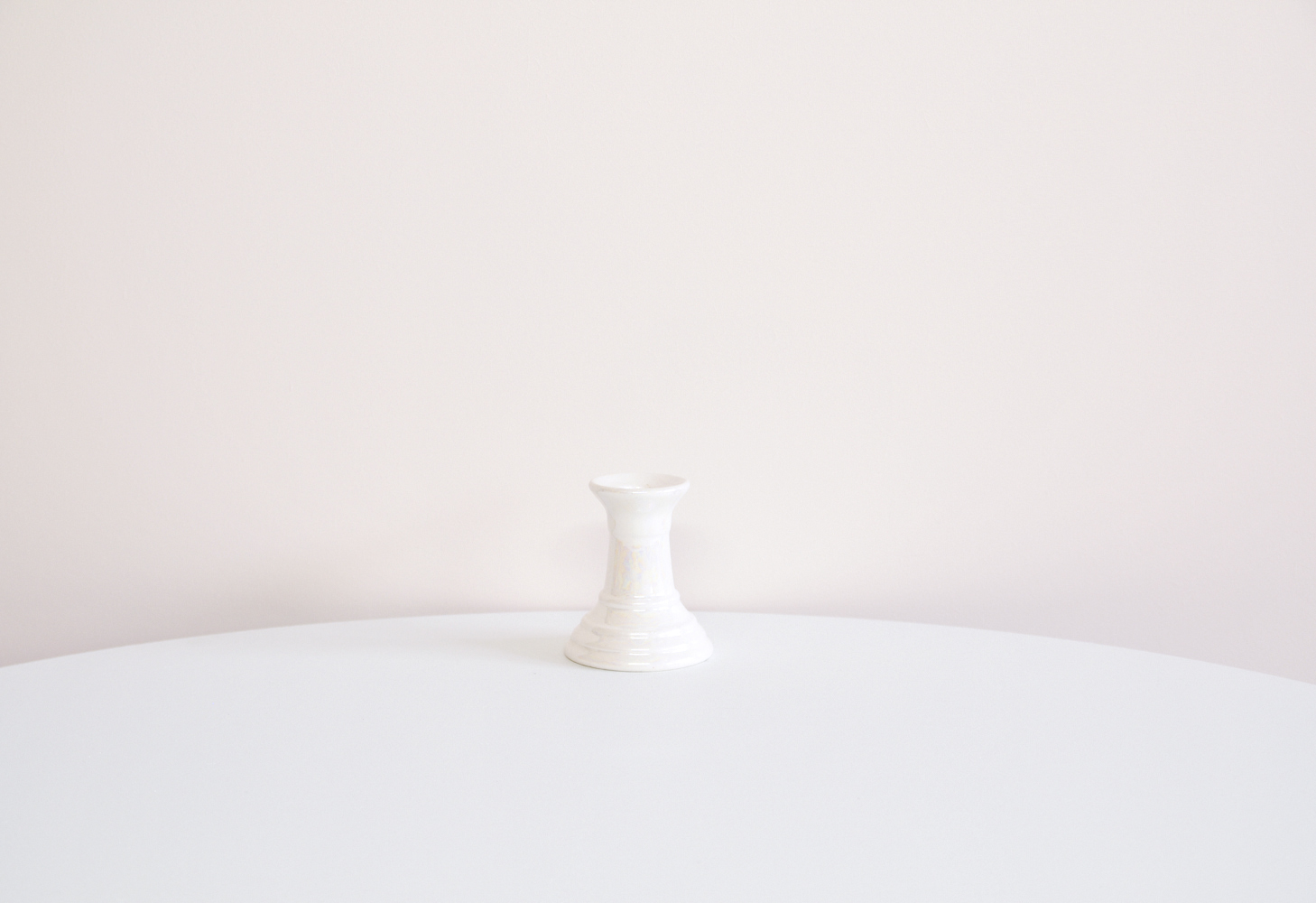 Witte Parelmoer Knoop met goud streepje 12 mm | 12mm