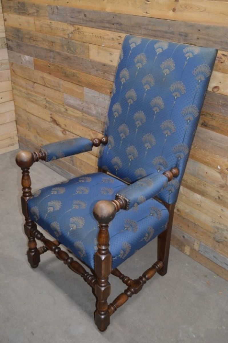 Robuuste Kasteel Armstoel Eiken Met Blauwe Stof image 4