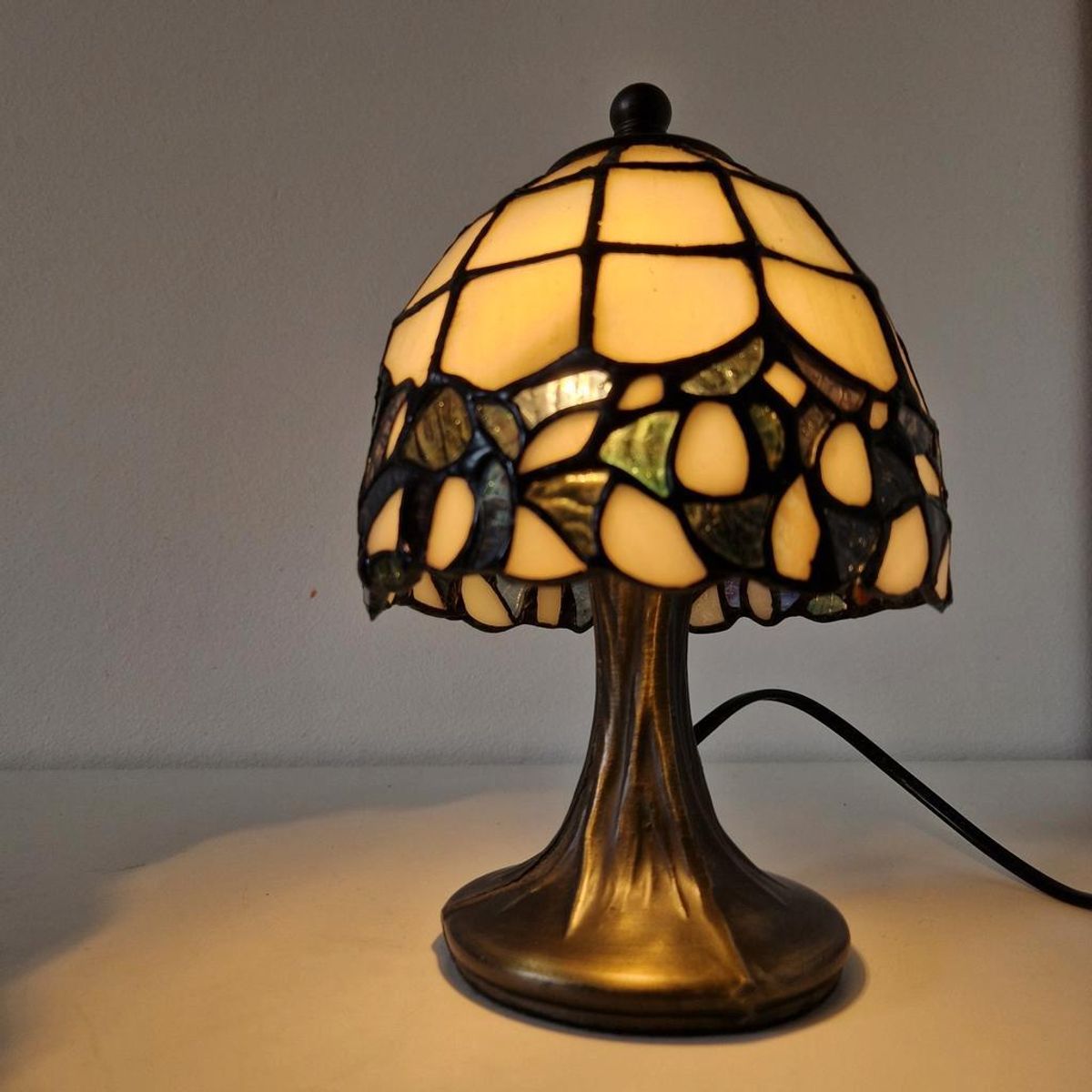Vintage Glas In Lood Lampje Tiffany Stijl Lamp Schemerlamp image 3