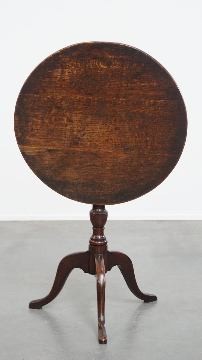 Leuke Antieke Engelse Ronde Wijn/ Tilt Top Table/ Bijzettafel Uit De 19e Eeuw Met Een Rond Blad image 3