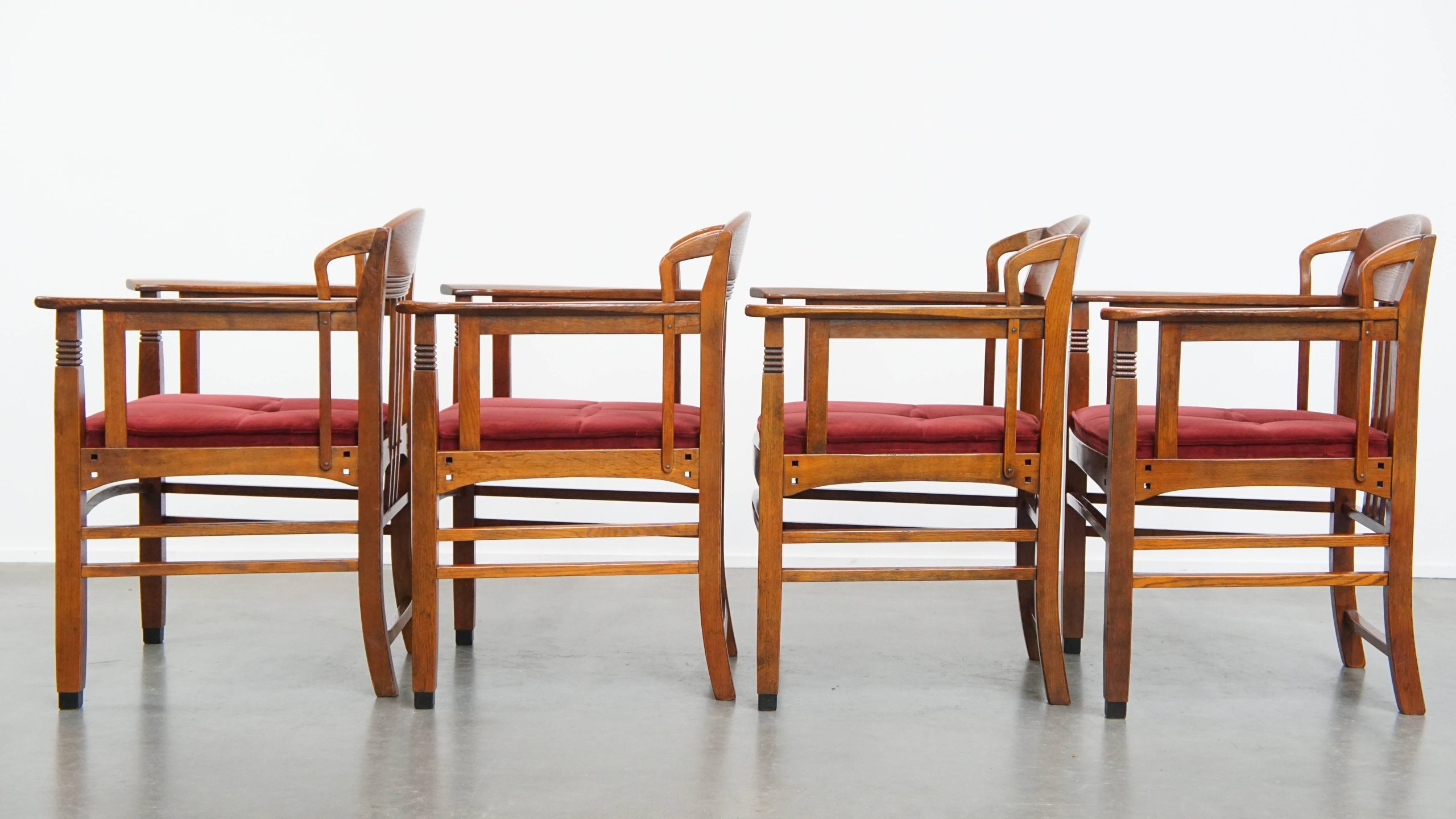 Set Van 4 Art Nouveau/ Jugendstil Design Schuitema Eetkamerstoelen Met Rode Stoffen Bekleding image 6