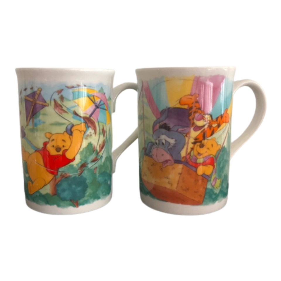 Twee Beker Bone China Engeland / Disney image 6