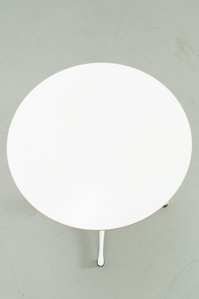 Herman Miller Bijzettafel image 6