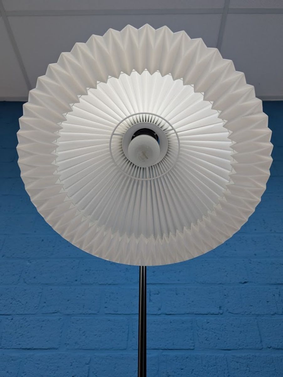 Design Vloerlamp, Le Klint Model 368 image 2