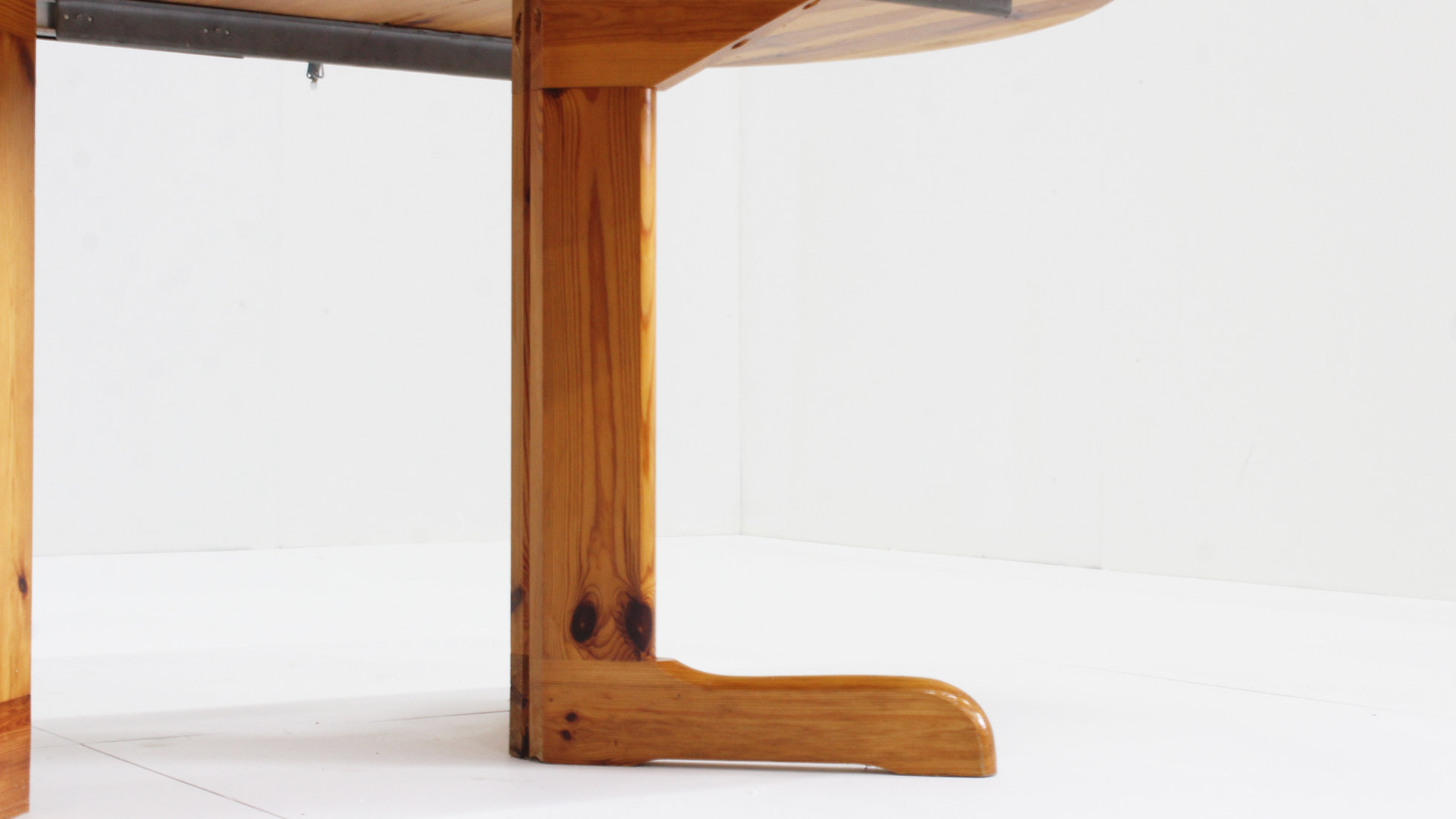 Vintage Deense Ronde Uitschuifbare Eettafel Pine Wood Jaren 60 image 5