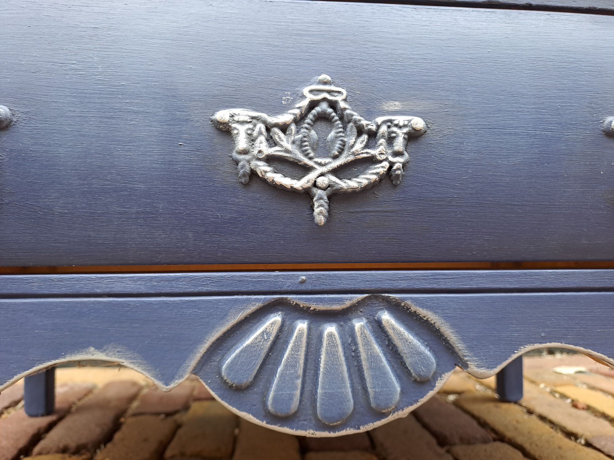 Ladekast - Buikkastje - Blauw Met Zilveren Details image 11