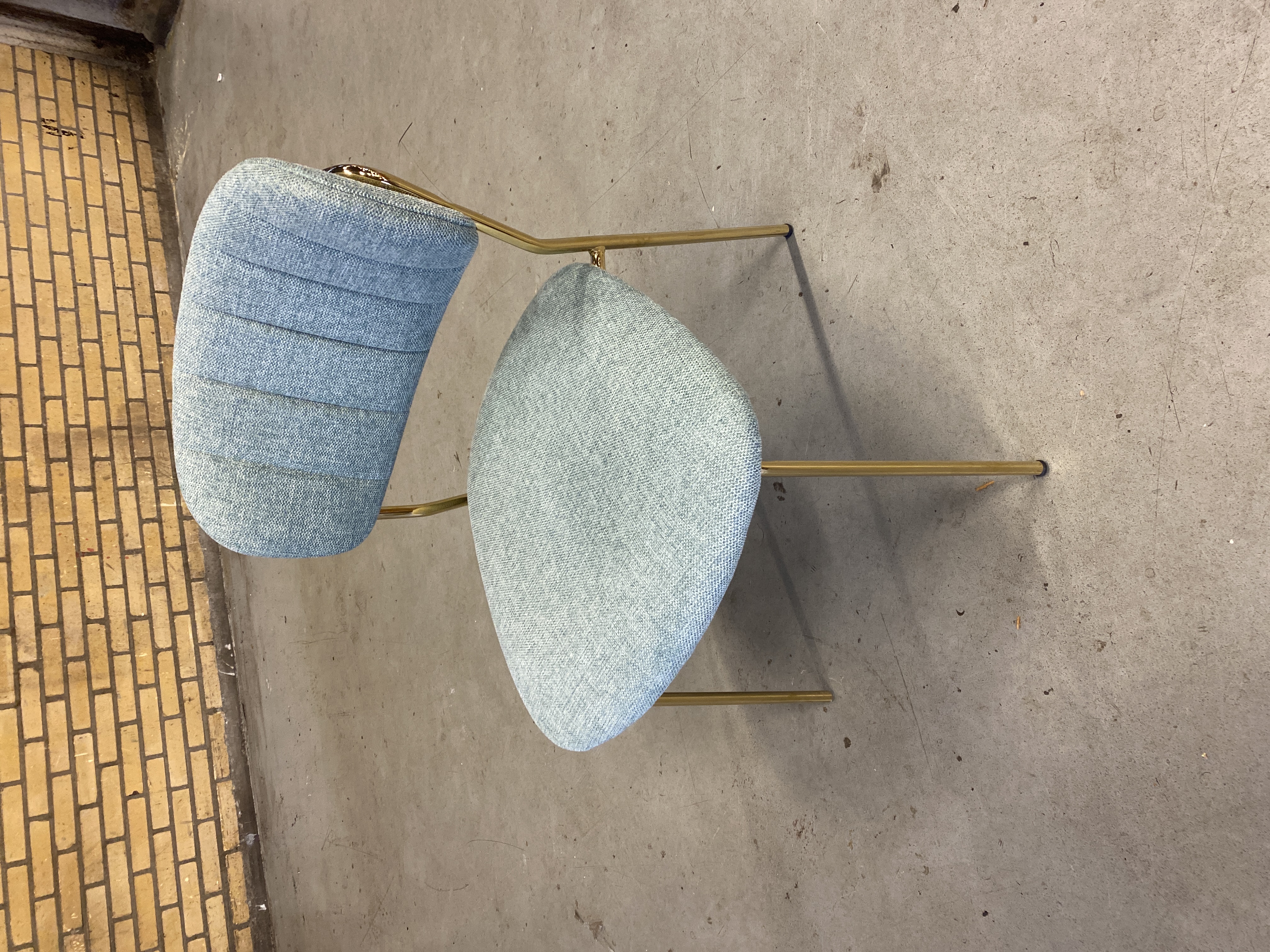 Vanharte | Chair Gold Light Green image 3