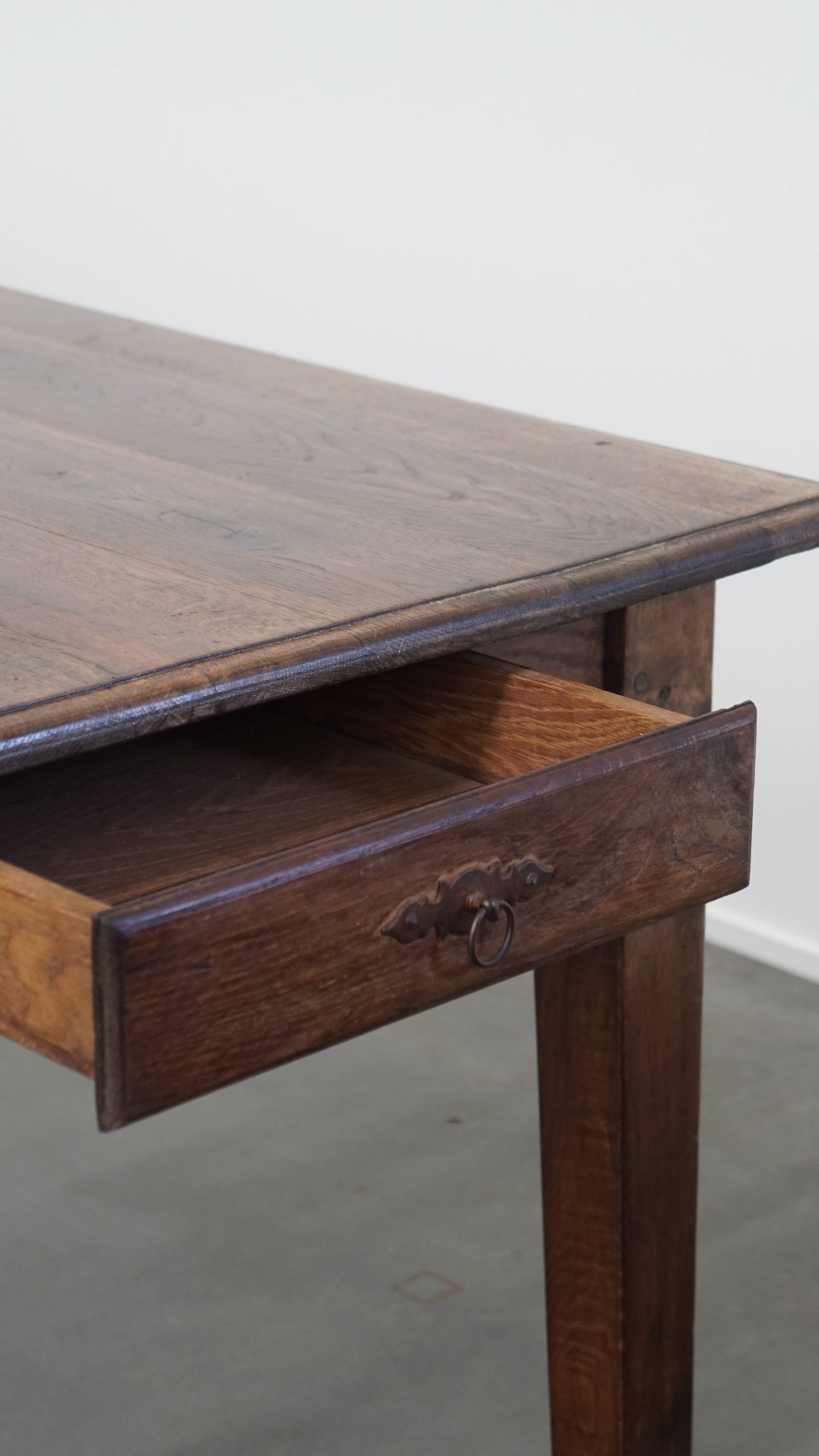 Unieke Antieke Eikenhouten Eettafel Uit Begin 1900 Met Aan Één Kant Een Uitklapbaar Blad image 18