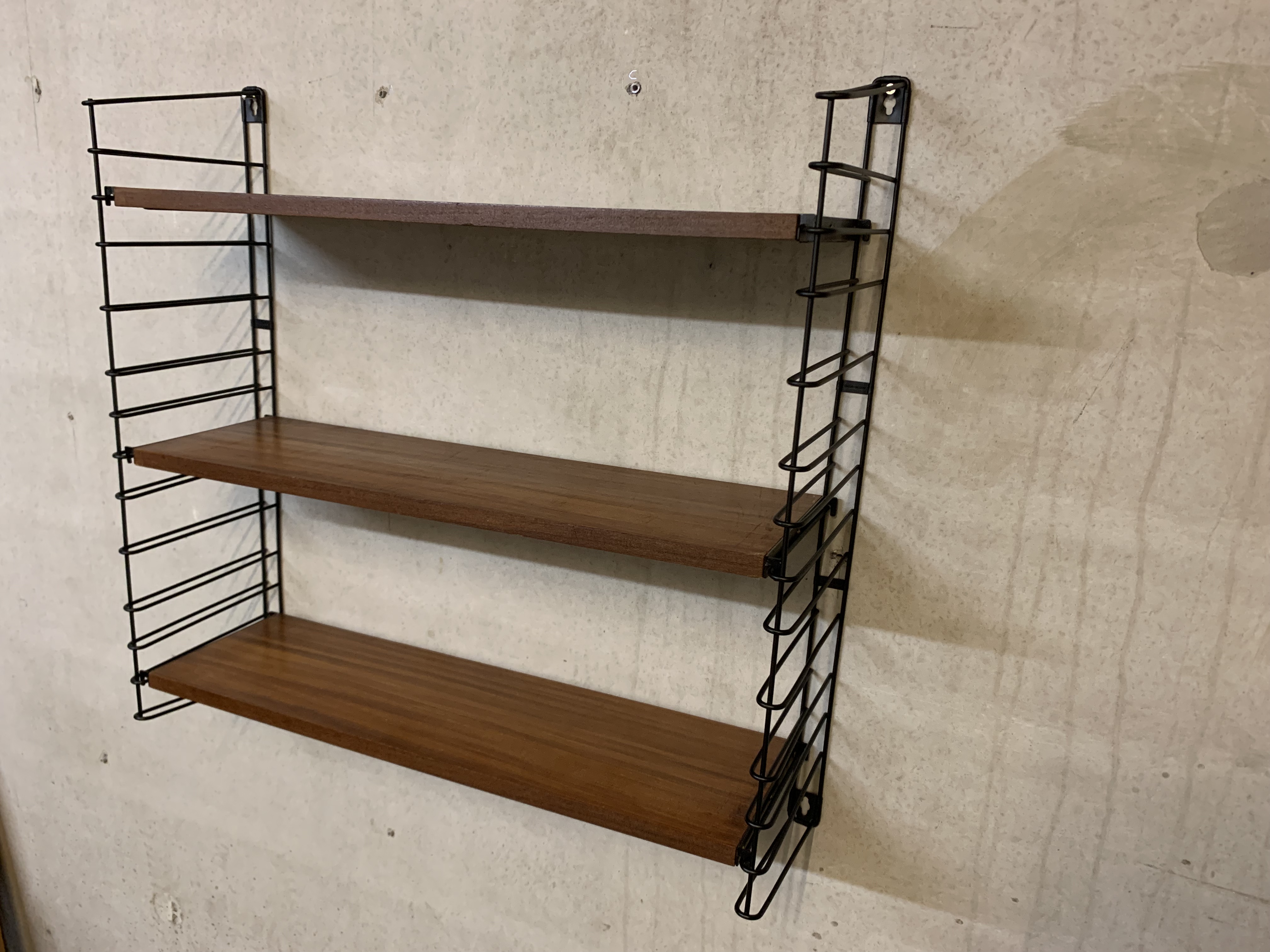 Tomado Wandrek Metaal En Teak Jaren 60. image 15