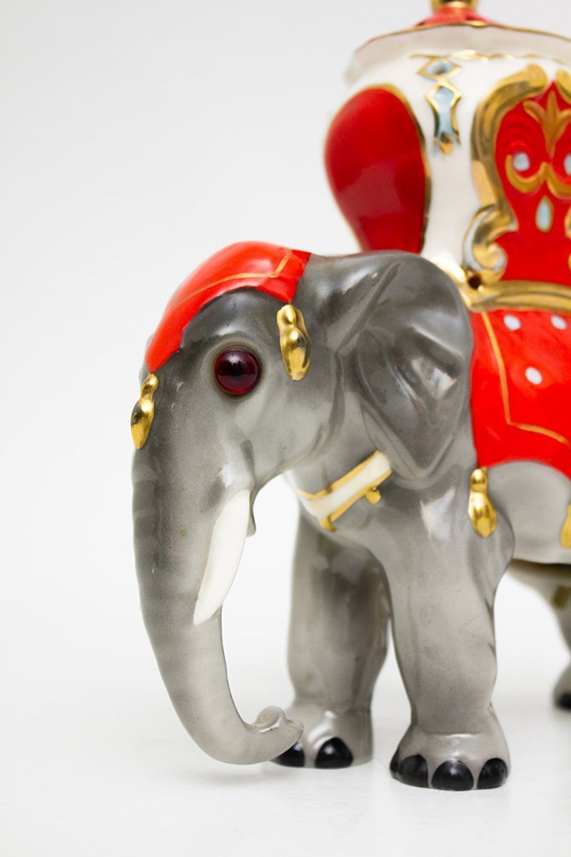 Vintage Hummel Goebel Parfumlamp Olifant Met Rode Zetel (gemerkt) image 3