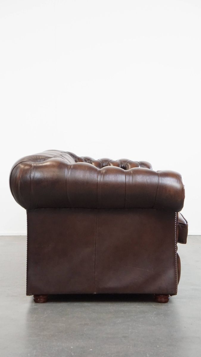 Luxe En Charmante 3-zits Rundleren Chesterfield Bank In Engelse Stijl image 2