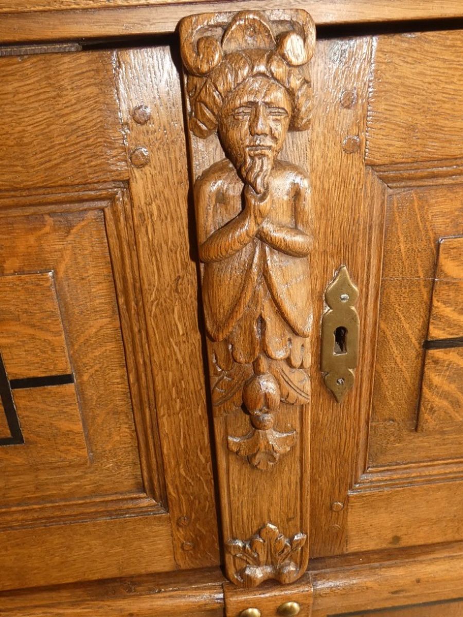 18de Eeuwse Zeeuwse 4deurs Kast Met Inlegwerk. image 7
