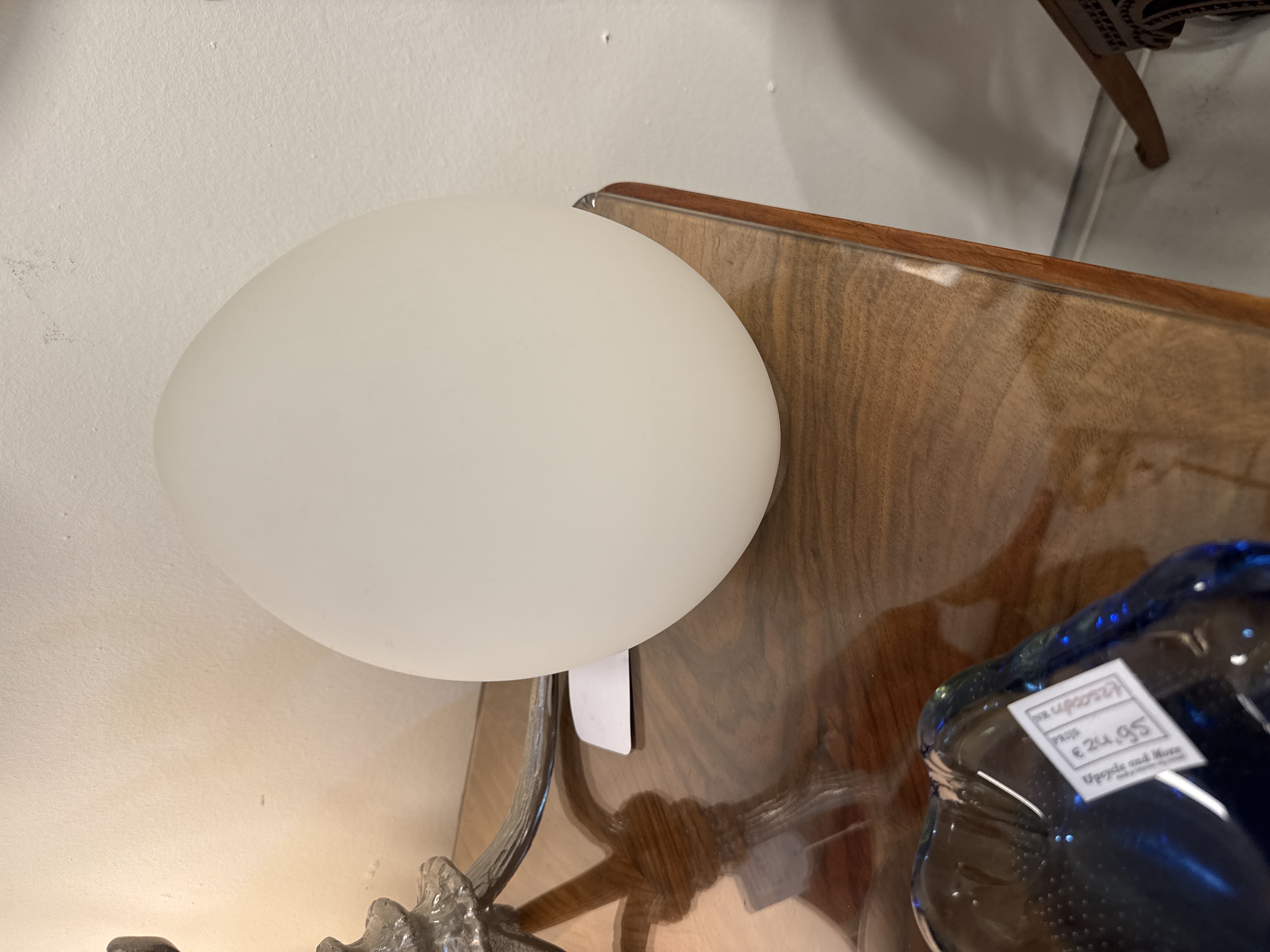 Egg Lamp Van ‘domec Luminaire’ (klein) image 3