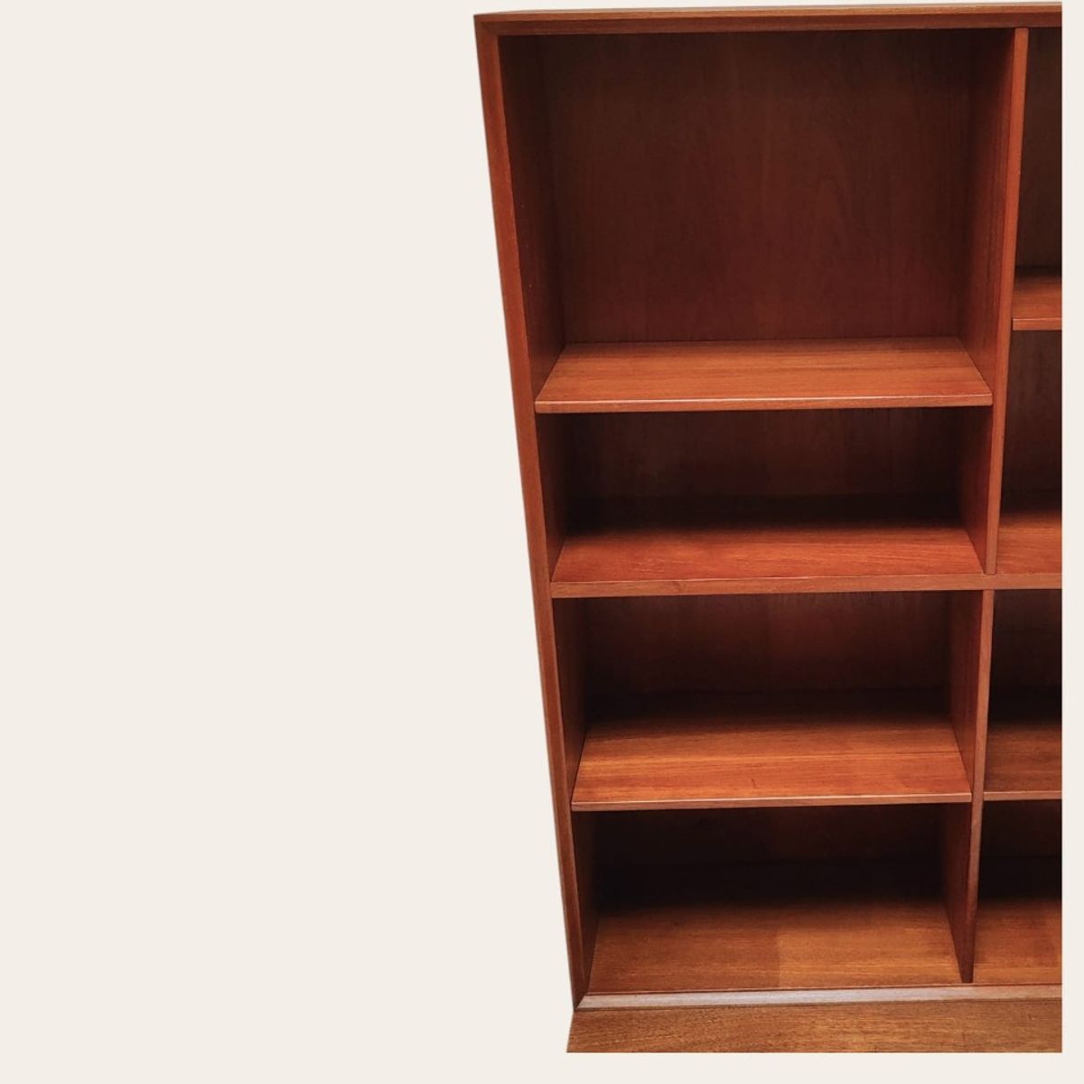Mid Century Highboard image 16