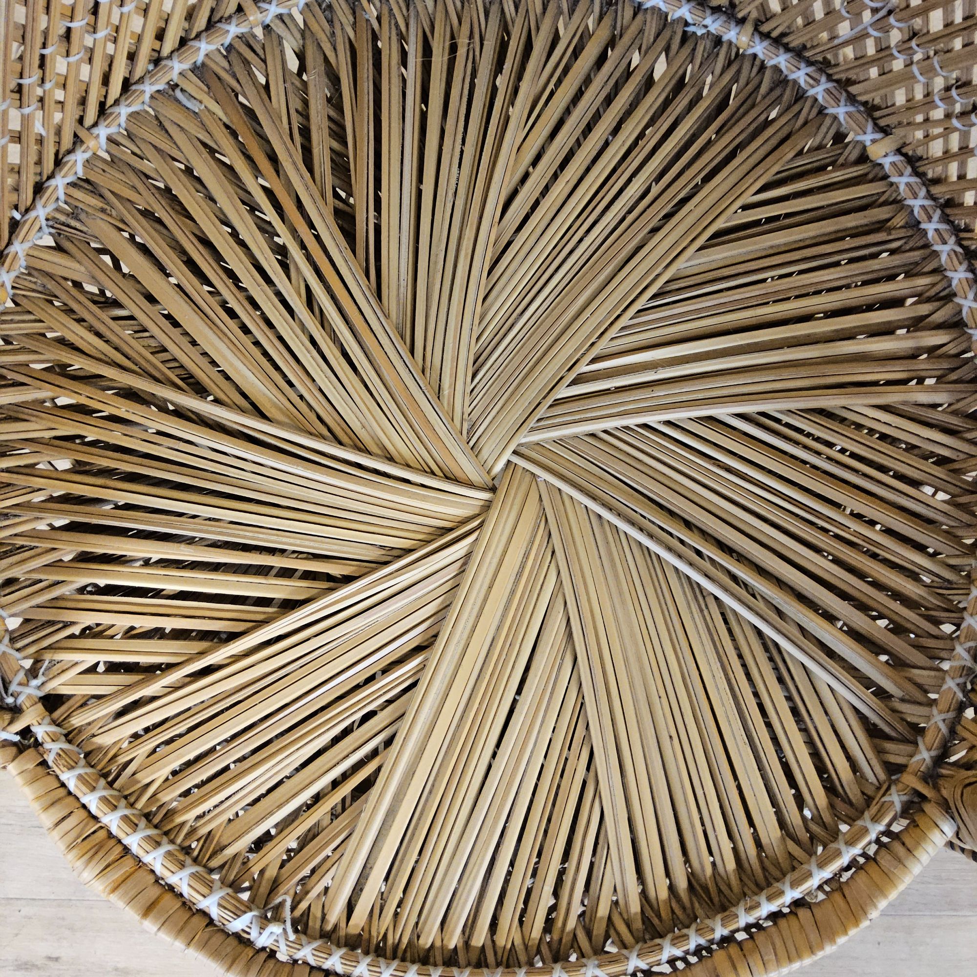 Vintage Geweven Rotan / Rattan Stoel / Luie Bohemian Stoel ( Lazy Rotan Chair ) image 10
