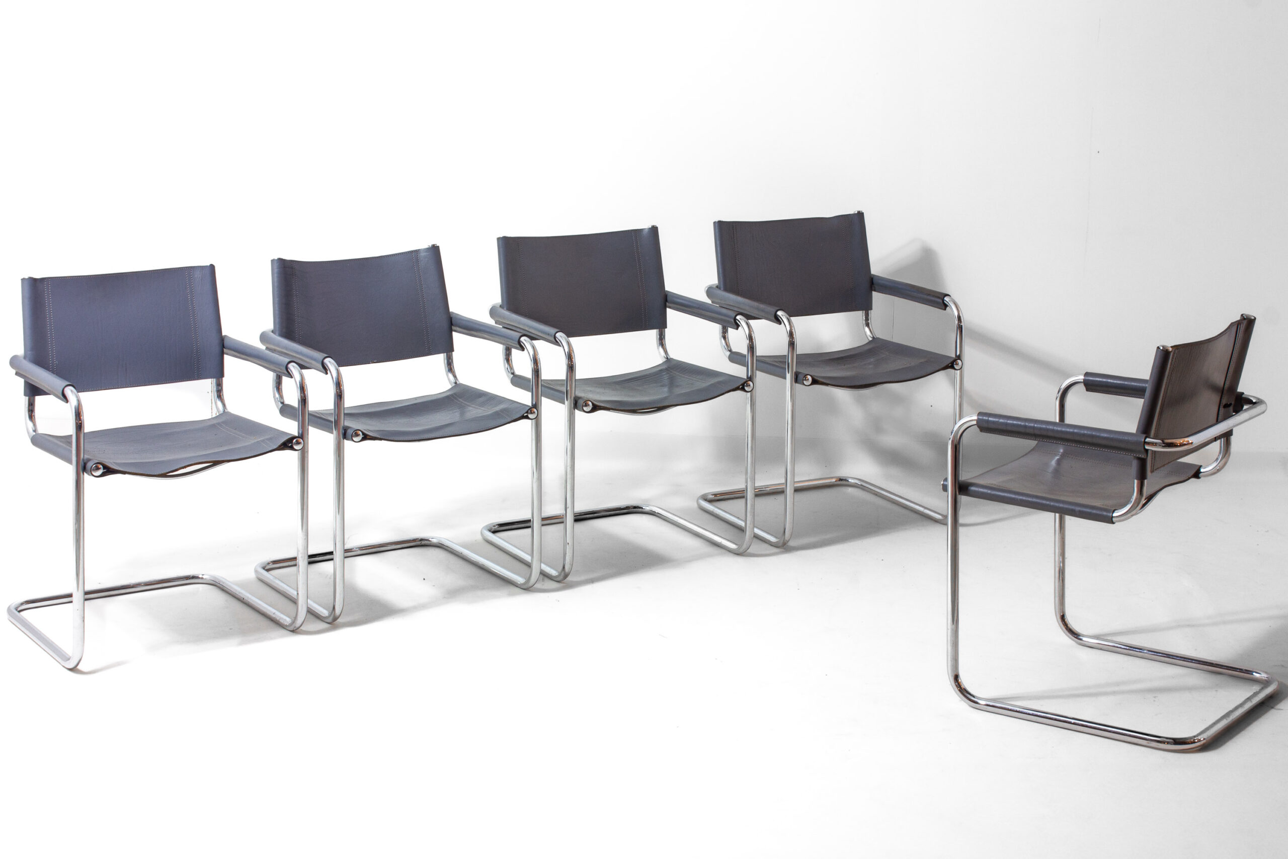 Set Van 5 Mid-century Mg5 Stoelen Van Matteo Grassi, Italië Jaren 80 image 4