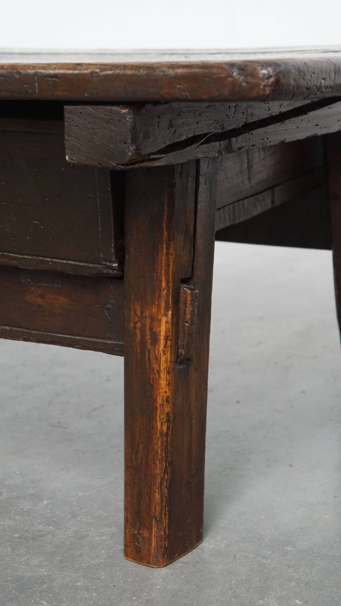 Robuuste, Antieke 18e Eeuwse Zuid-europese Boeren Salontafel Met Een Karaktervol Patina image 12