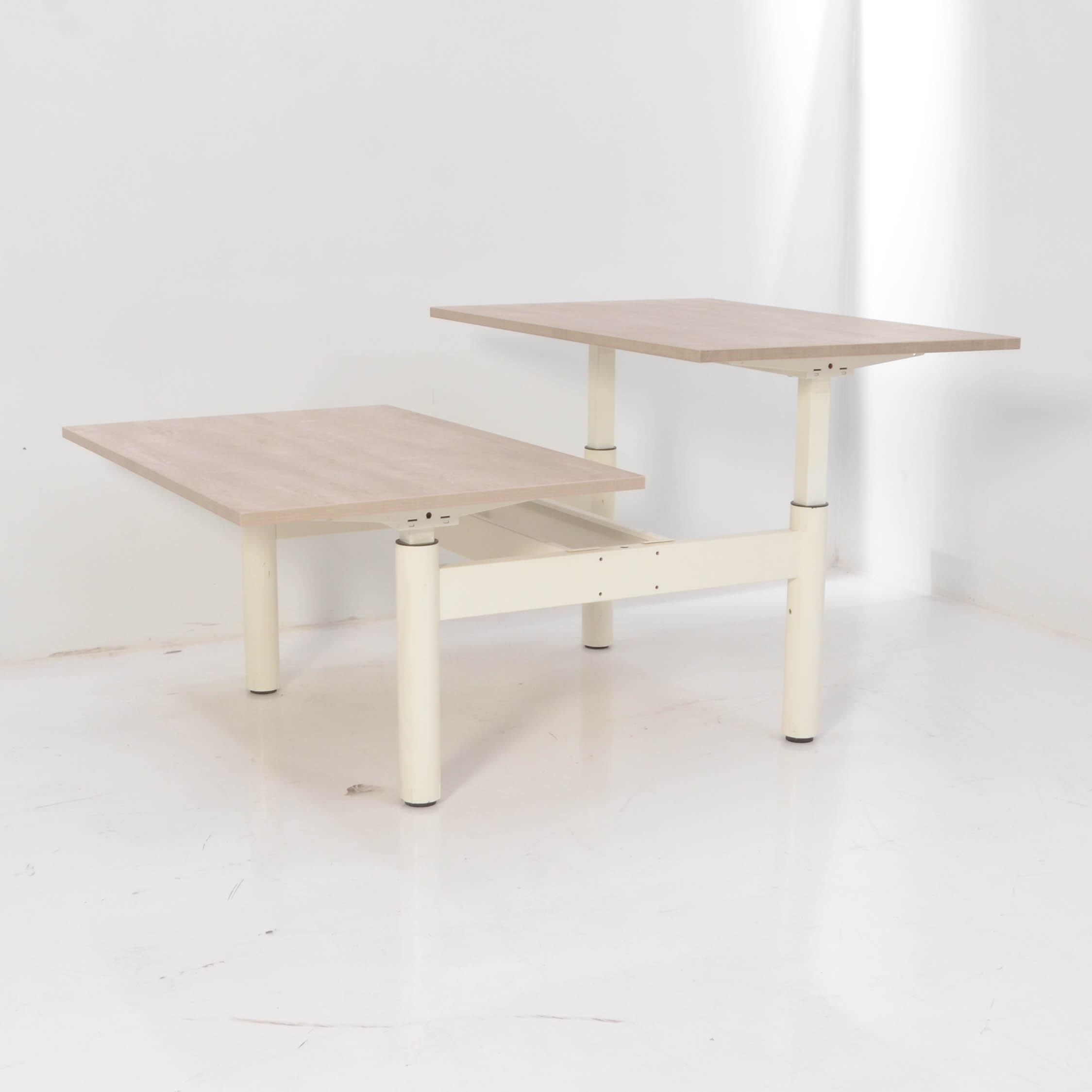 Gispen Tm Bench Werkplek Handslinger, Bladkleur Naar Keuze, 2 X 120 X 80 Cm image 2