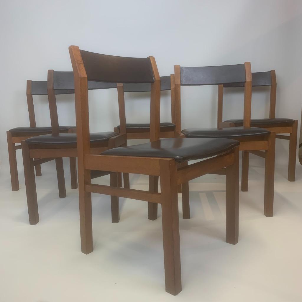 Eetkamerstoelen Van Pieter De Bruyne Voor V-form image 8