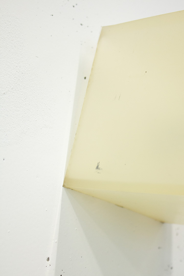 Set Van 2 ‘lazy’ Goods Leunlampen Door Chris Slutter image 8