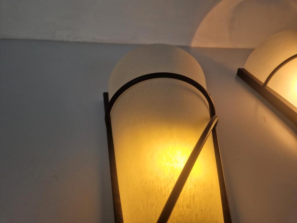 Een Paar Wandlampen Design Metaal Glas. image 6