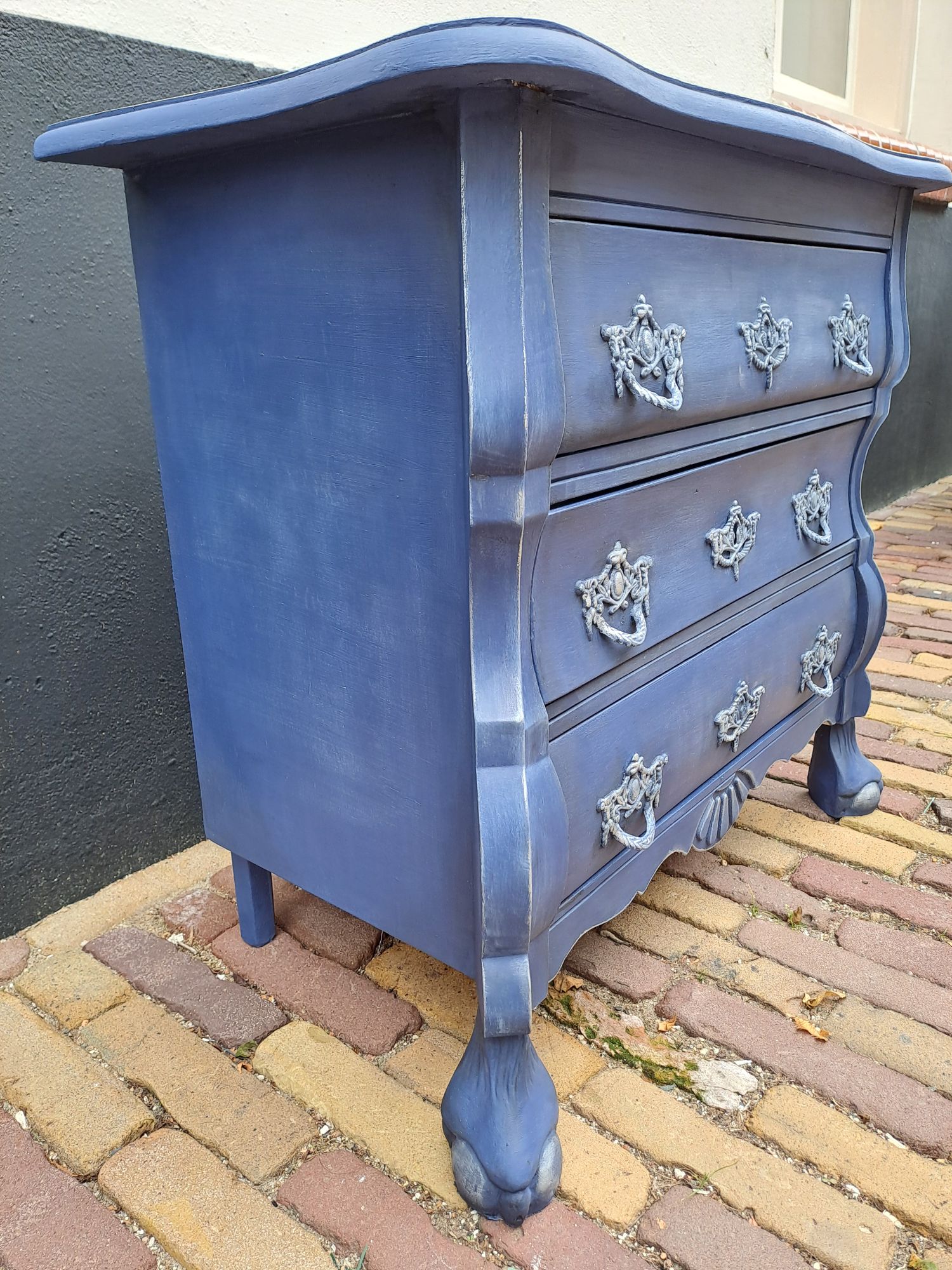 Ladekast - Buikkastje - Blauw Met Zilveren Details image 4