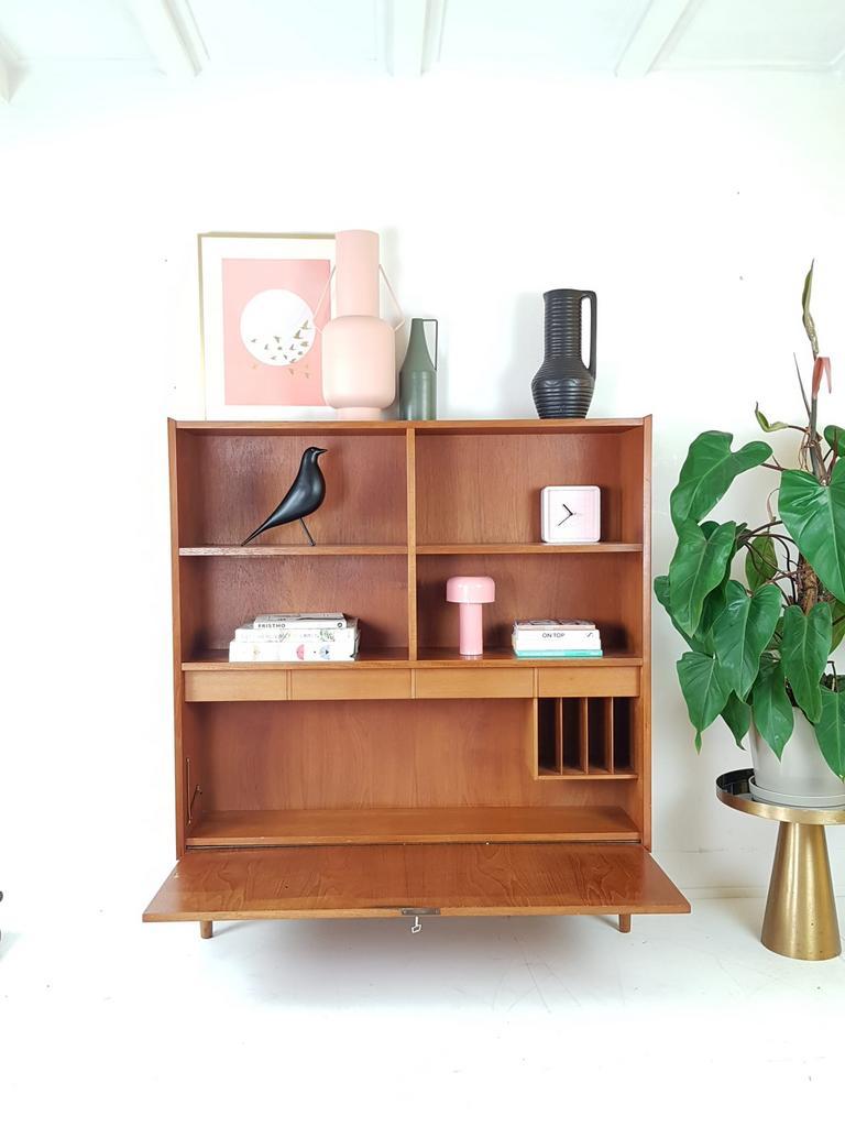 Vintage Deense Klep Kast | Wandkast | Teak Fineer image 5