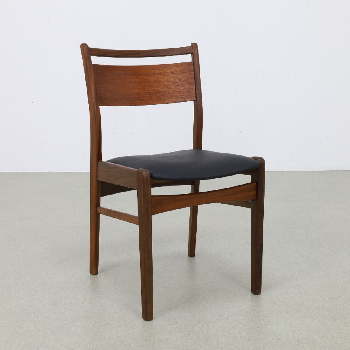 4x Vintage Eetkamerstoel Teak, 1960s Nieuw Bekleed image 6