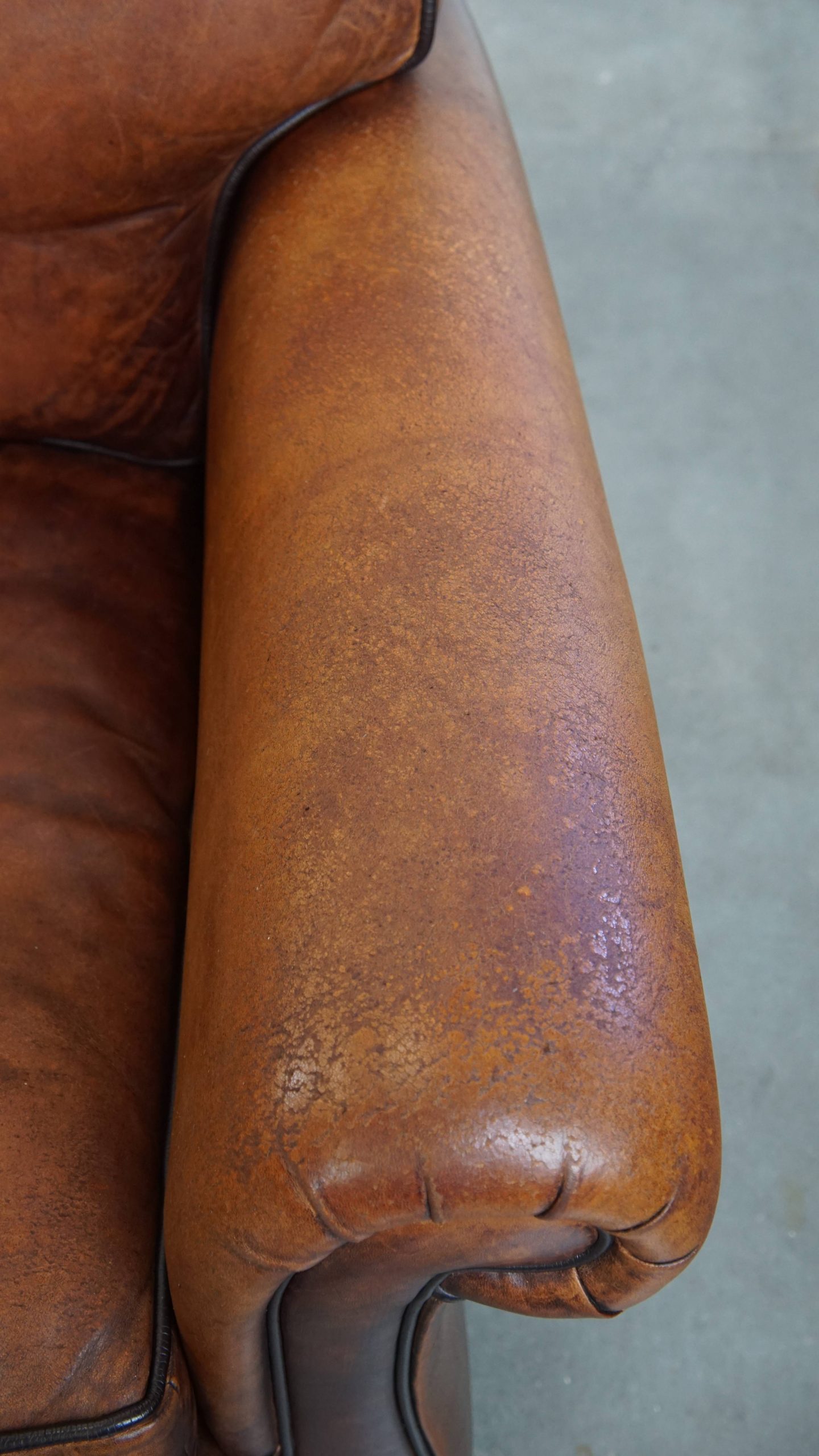 Set Van 2 Schapenleren Armchairs In Engelse Stijl Met Een Unieke Vormgeving En Mooie Kleuren image 10