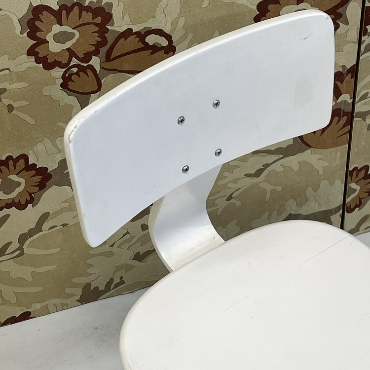 Wit Vintage Schoolstoeltje Retro Schuine Pootjes image 6