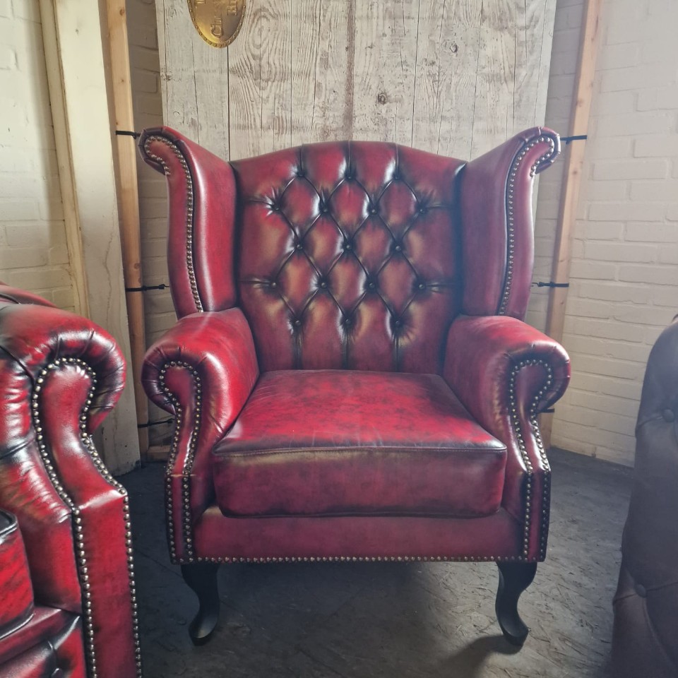 Chesterfield King Fauteuil – Oorfauteuil Antiek Rood image 4