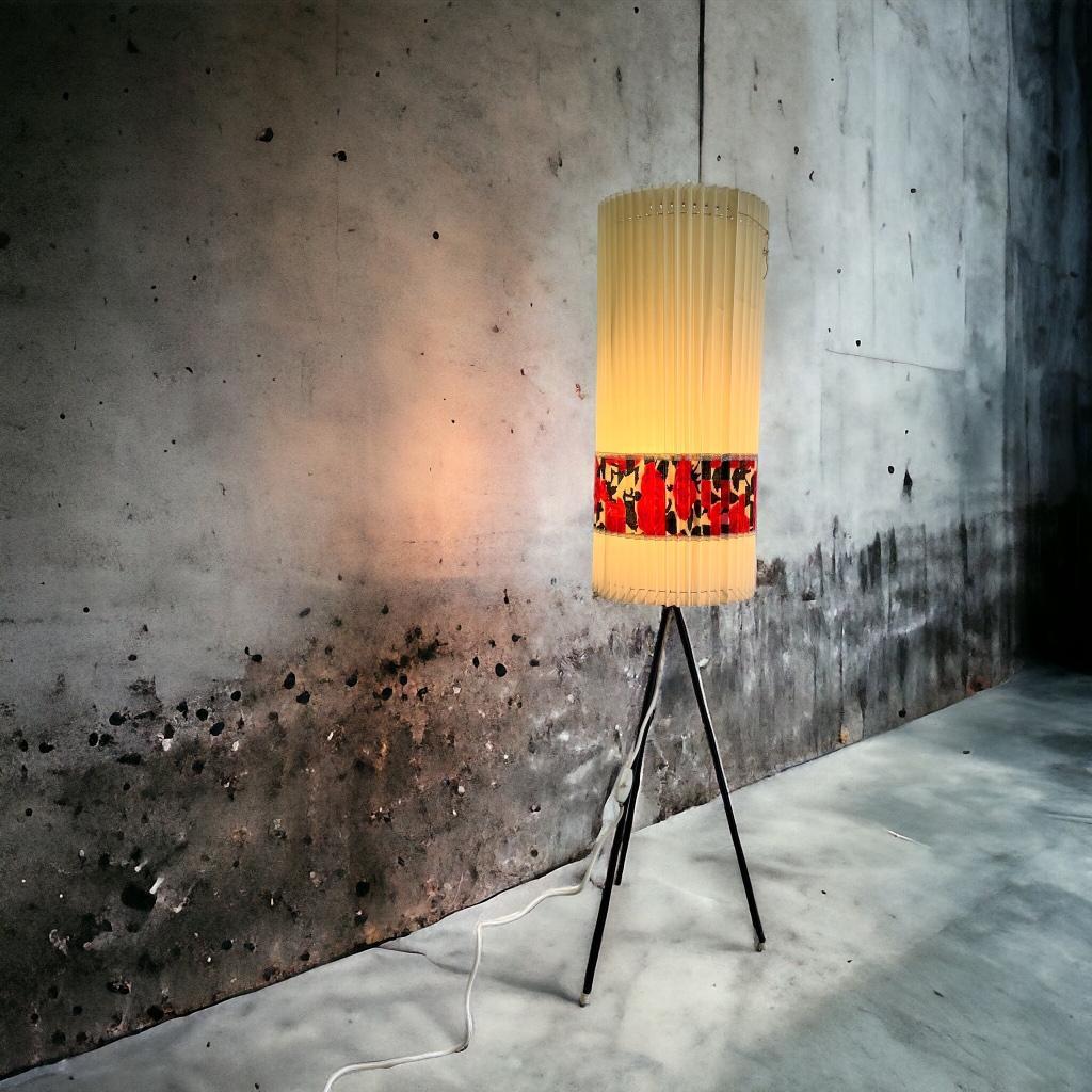 Vintage Rockabilly Tripod Staanlamp / Vloerlamp image 9