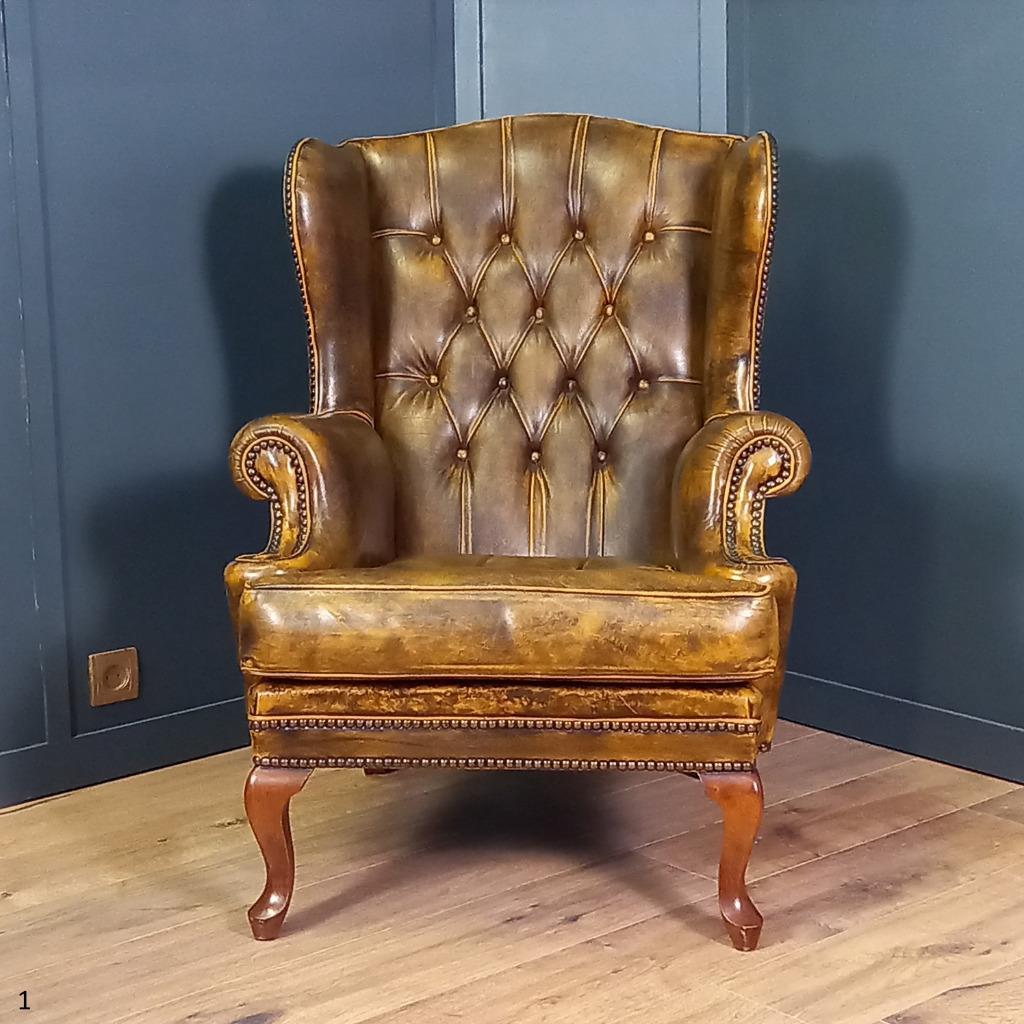 Cognackleurige Chesterfield Wingback Fauteuil (2x) image 7