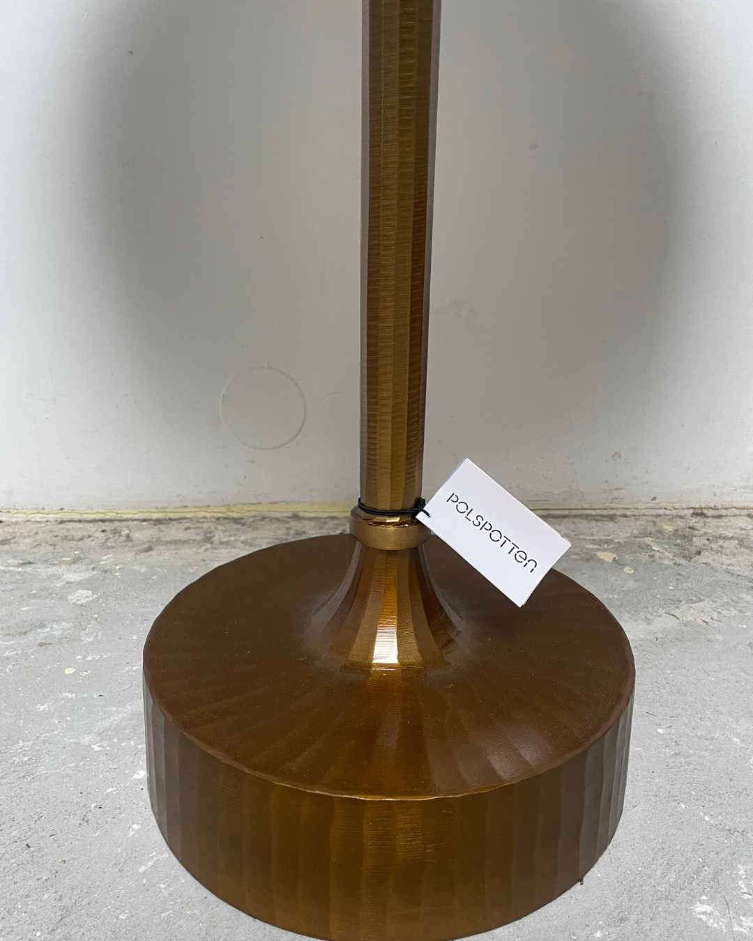 Polspotten Mace Bijzettafel image 8