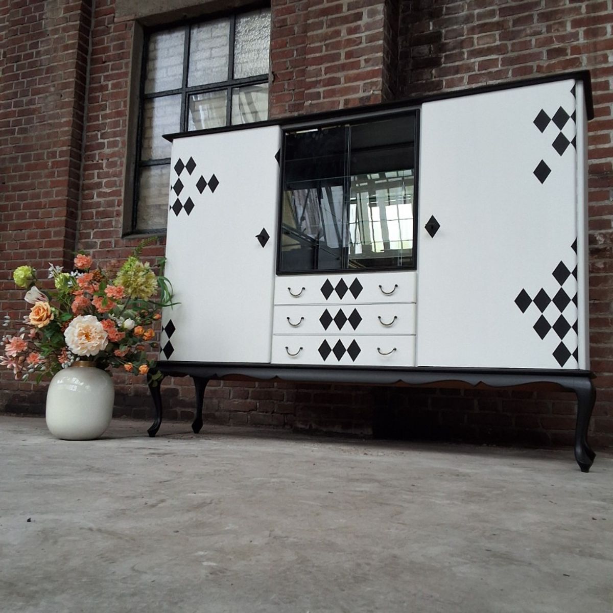 Servieskast Vitrinekast Gerestyled image 10