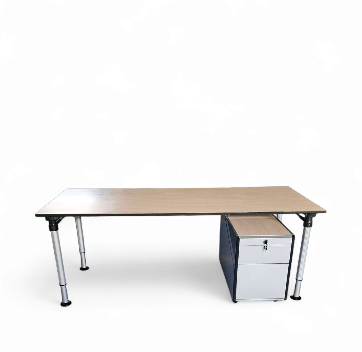 Gispen Next Desk / 1980s / Height Adjustable image 11