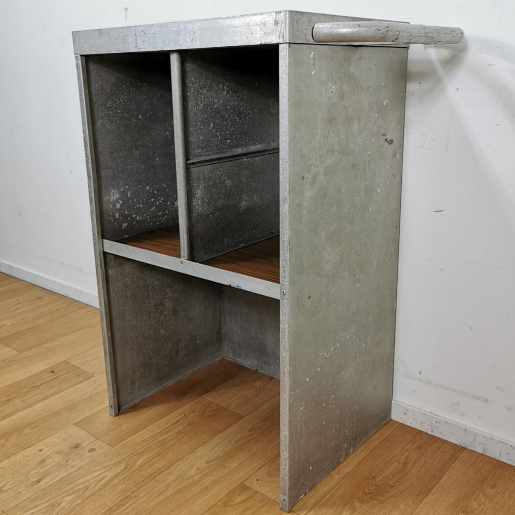 4 Moderne Metalen Driehoek Meubelpoten Set - 400kg
